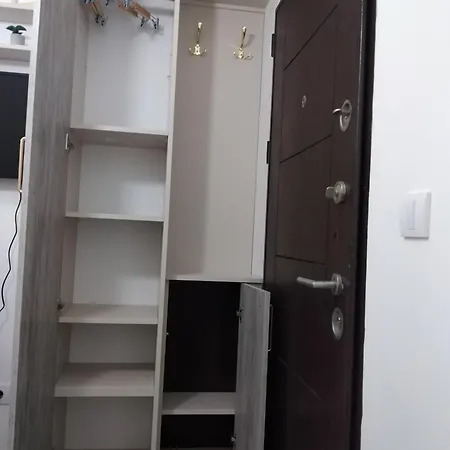 Vitez アパート *